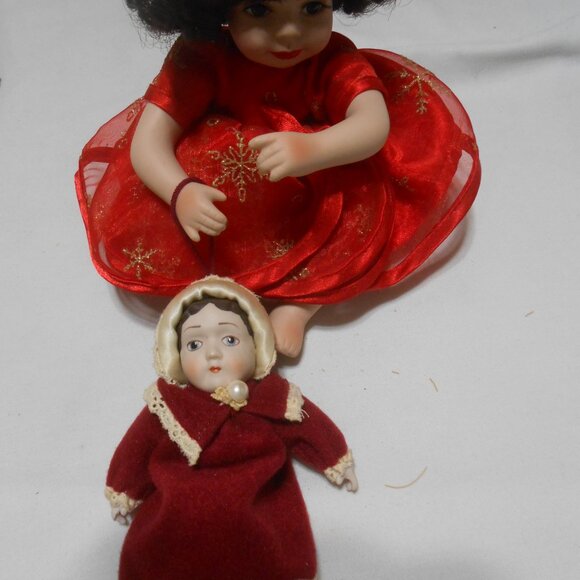 VTG MARIE OSMOND PORCELAIN BABY DOLL & HALLMARK HANGING PORCELAIN ORNAMENT 1983 - Picture 6 of 9